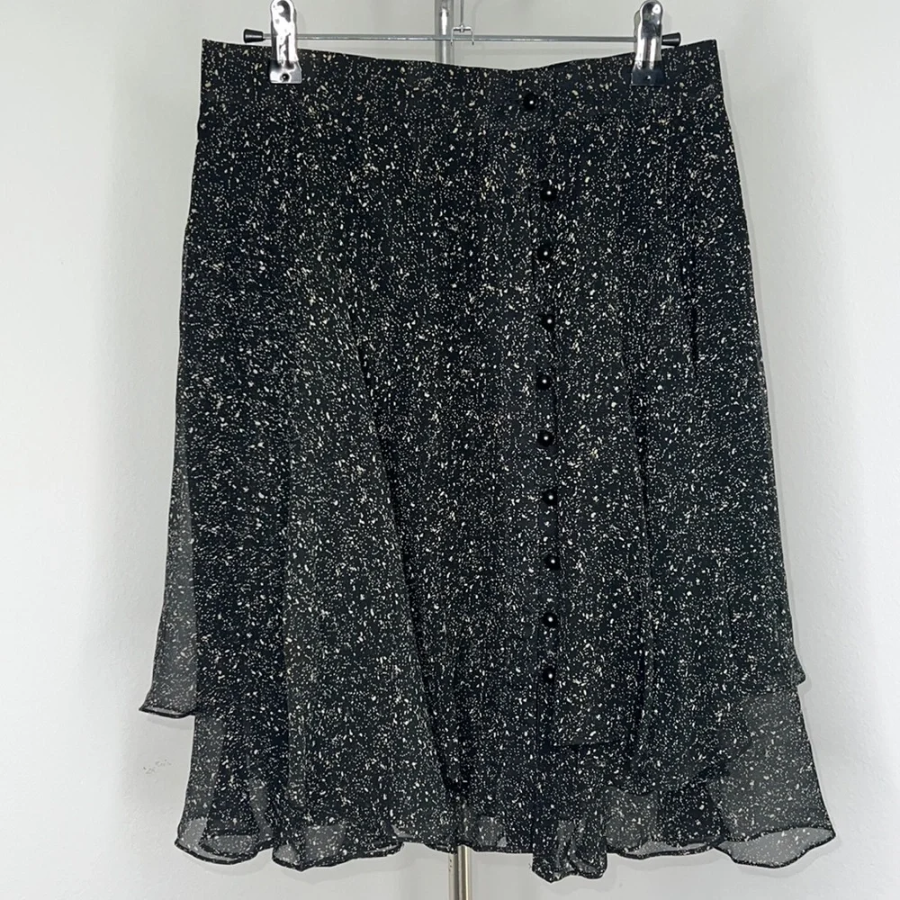 🔹 Pallant London Flowy Skirt